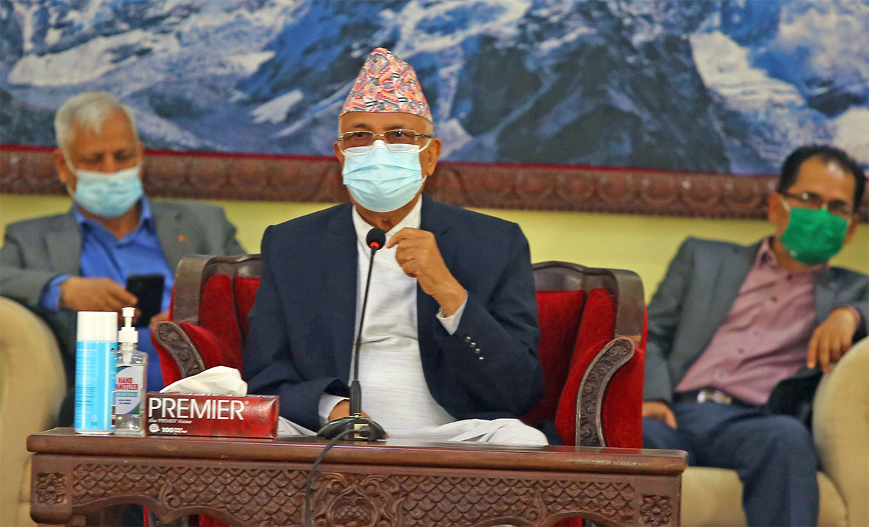 ओली समूहभित्र पनि अन्तरविरोध : निर्णय सच्याएर अपानि