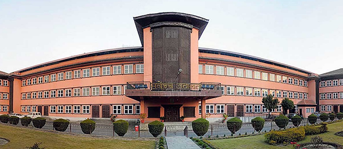 सर्वोच्च प्रशासनले सुरक्षाकर्मीलाई भन्यो ः निलम्बन फुकुवा पत्र नआएसम्म जबरालाई अदालत प्रवेश नदिनू