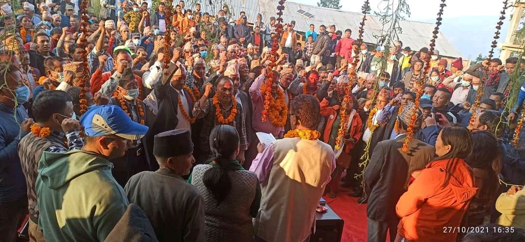 नेकपा एमालेको मेलुङग गाउँपालिका कमिटी गठन, अध्यक्षमा अक्विका गोले सर्वसम्मत चयन